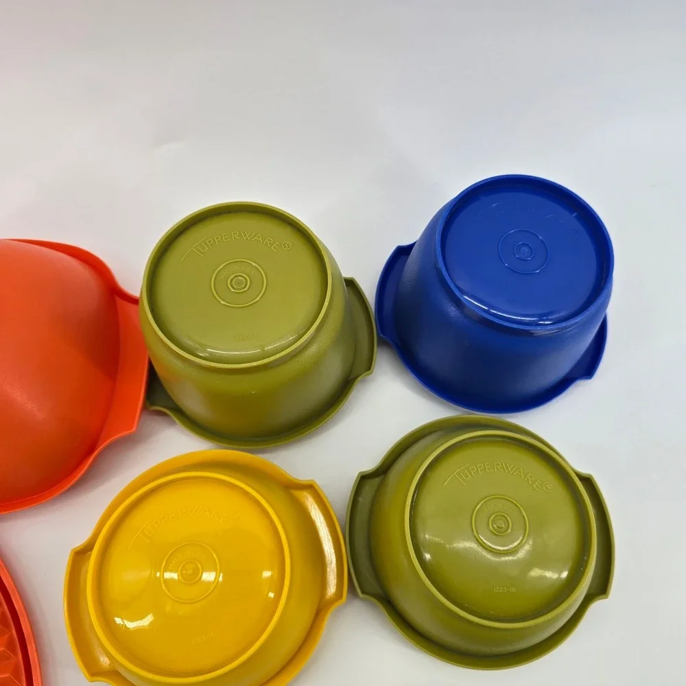Tupperware Servalier Bowl Set Vintage Sunburst Lids Multicolor 5pc Set